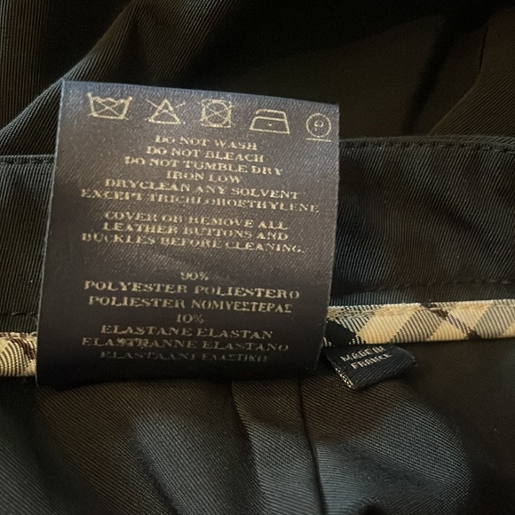 BURBERRY BLACK POLY ELASTANE BLEND STRETCH PANTS IN VERY GOOD CONDITION (6) - Picture 11 of 13
